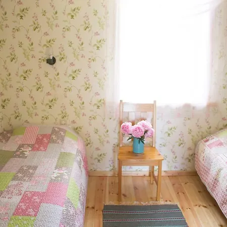 Holiday home Retrovisiit Leili *